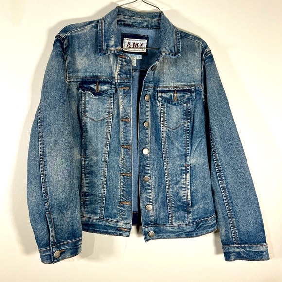 AMI Denim Jacket‎ Women Size Large Long Sleeve Front  Pockets - Picture 1 of 7